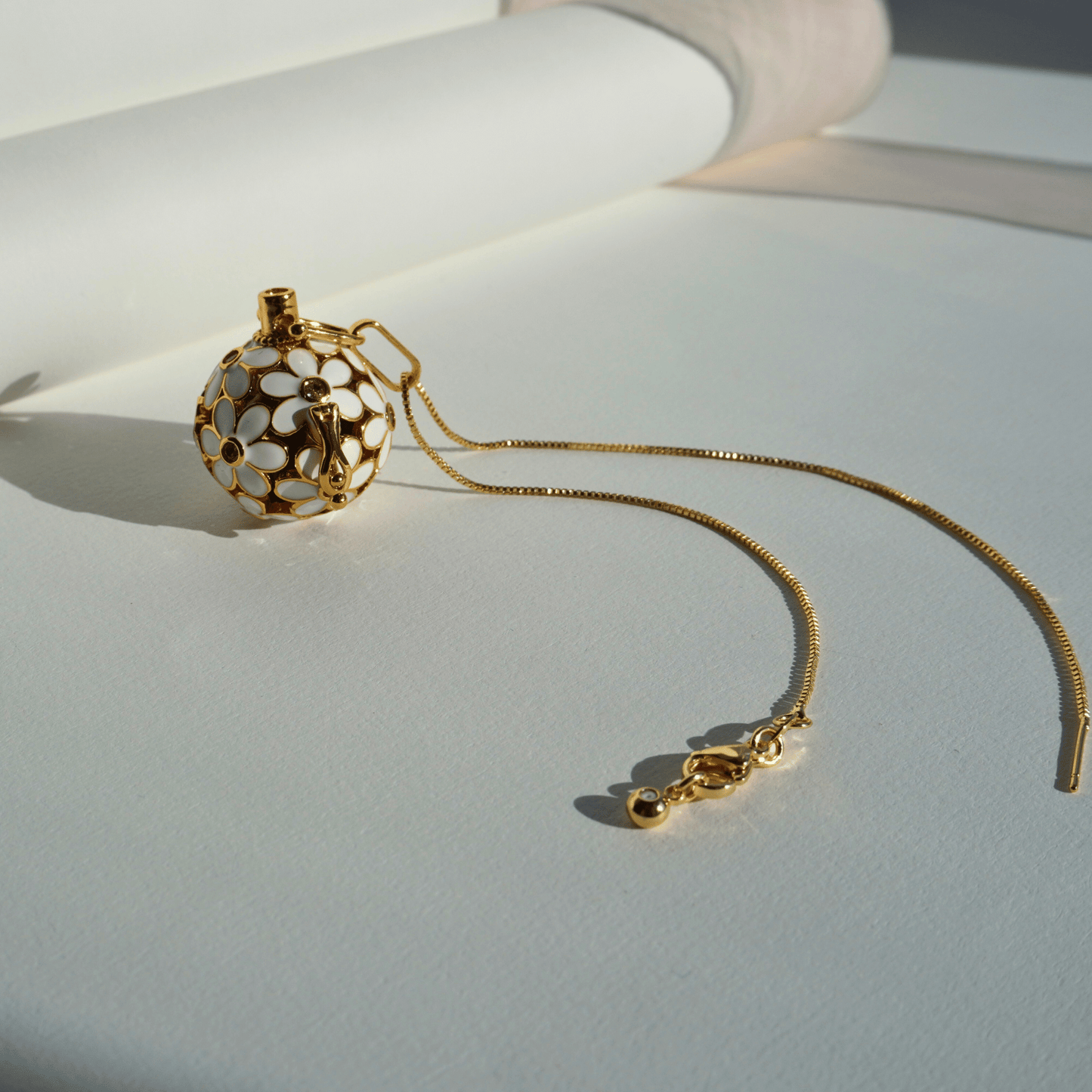 One-Size-Fits-All Chain with Rubber Stop Bead & Pin Closure_with_product