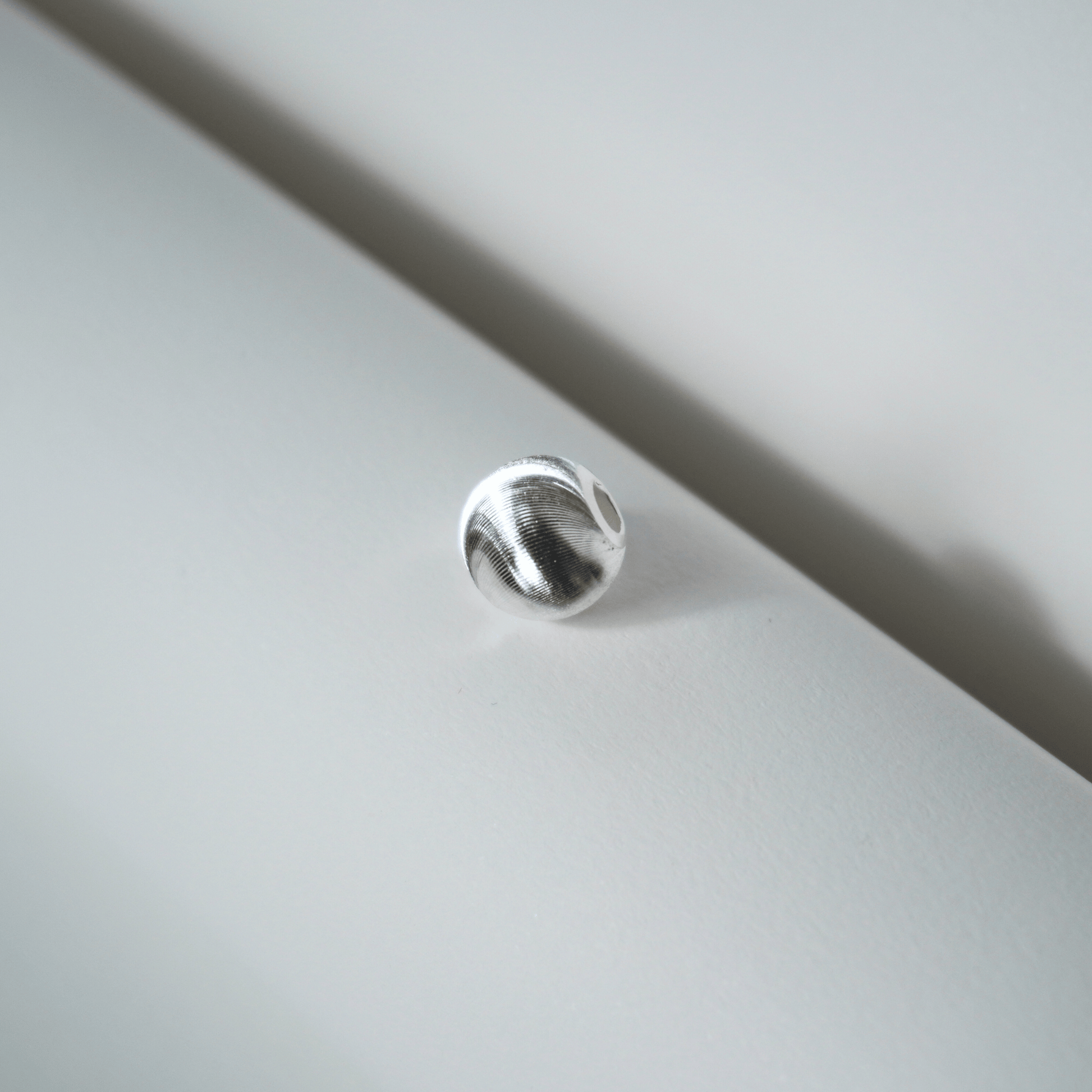 925 silver bead, cat's eye bead, hollow silver charm, brushed finish silver bead, silver jewelry DIY, sterling silver gift, investment silver accessory, nickel-free silver component, silver charm bracelet parts_silver_2