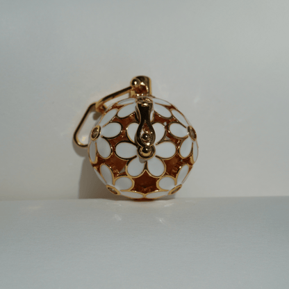 Gold floral cage pendant holder for crystal beads_1