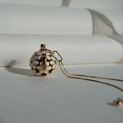 Gold floral cage pendant holder for crystal beads_upfront