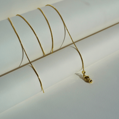 One-Size-Fits-All Chain with Rubber Stop Bead & Pin Closure_Layout