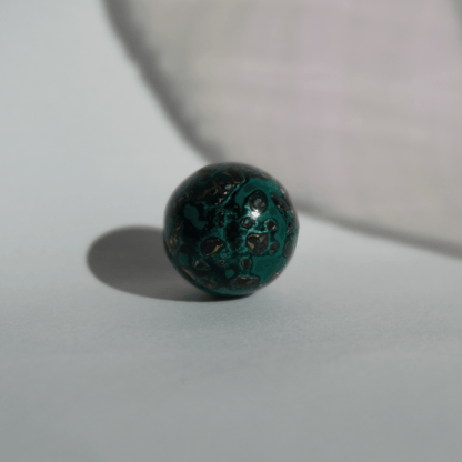 Smoky Seaweedlacquer_bead_green_beaubeaboo_15mm_18mm_20mm