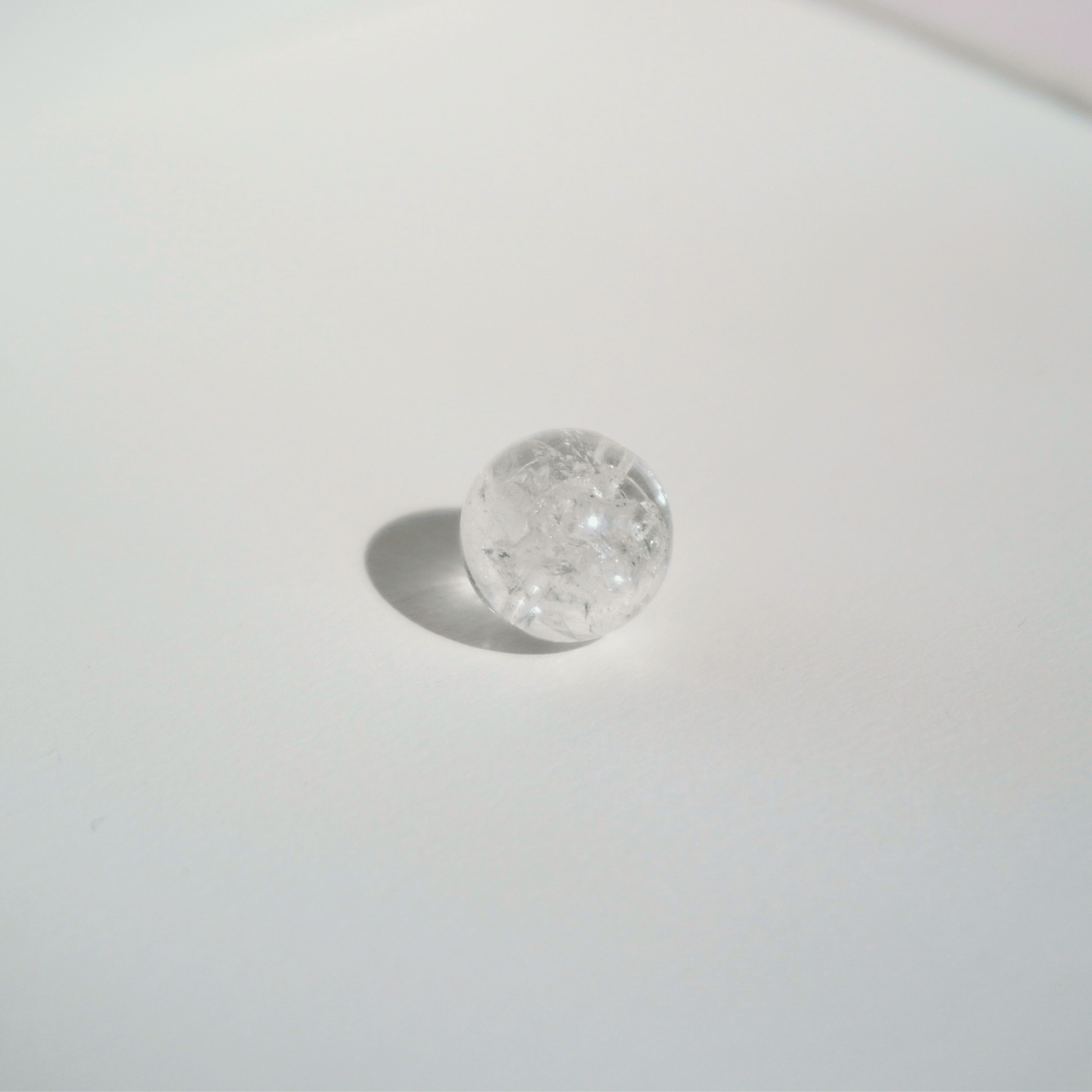 crystal_bead_white_quartz_beaubeaboo_10mm_feathered_2