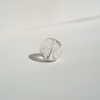 crystal_bead_white_quartz_beaubeaboo_10mm_feathered_3