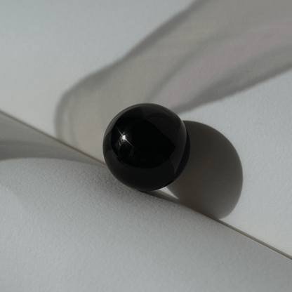 crystal_black_agate_bead__beaubeaboo_15mm