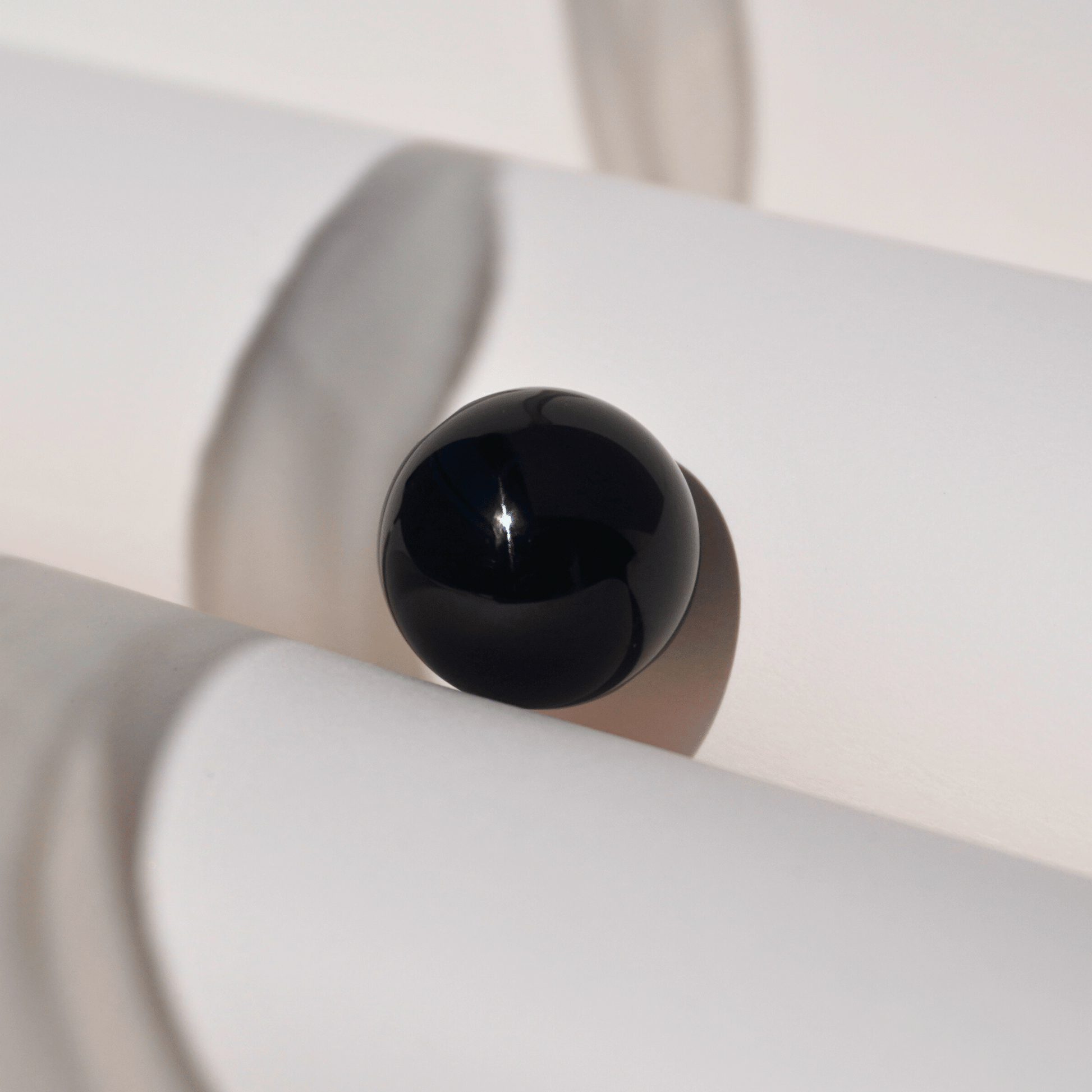 crystal_black_agate_bead__beaubeaboo_8mm