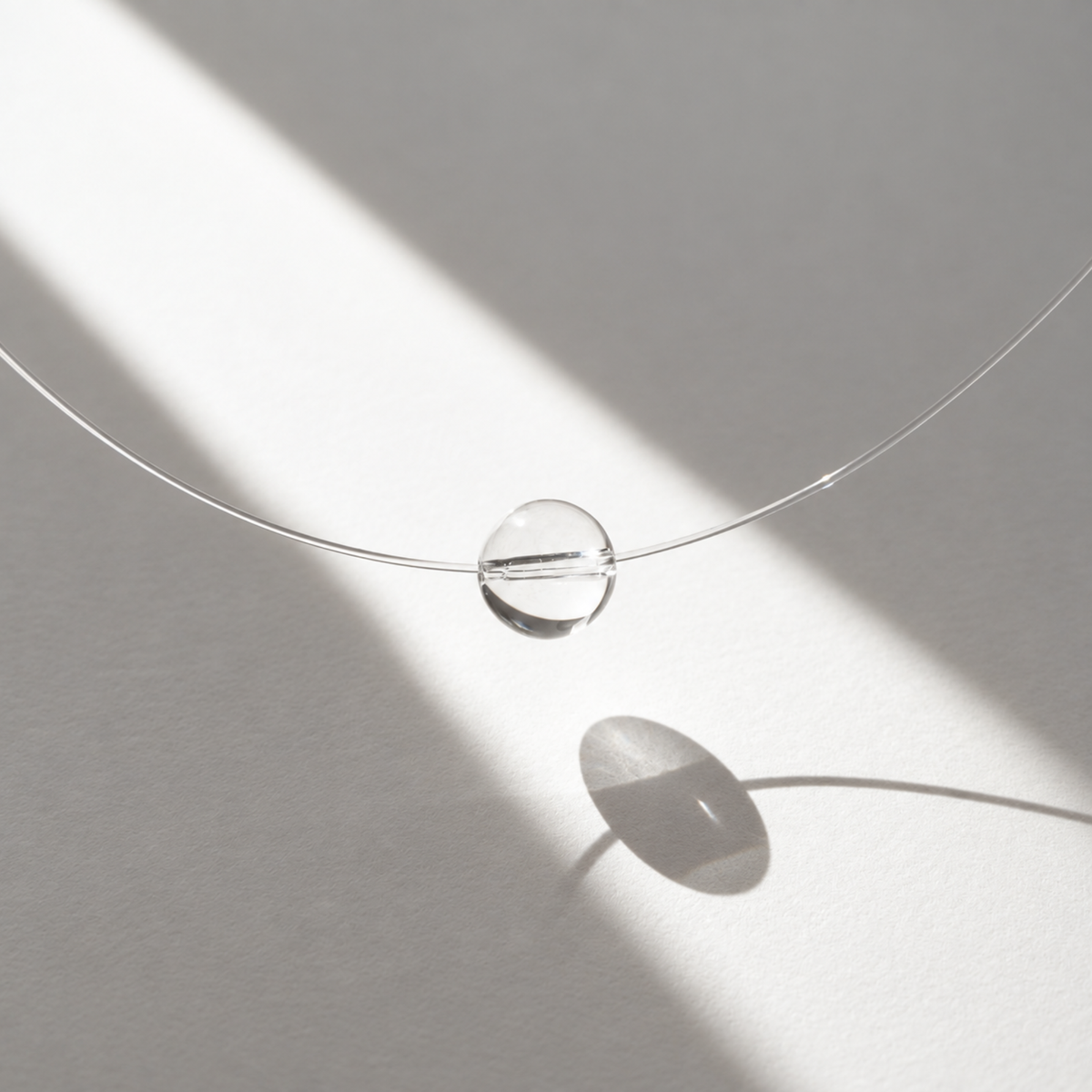 floating-bead-choker-sea-bulle-clear-quartz-sunlight-2