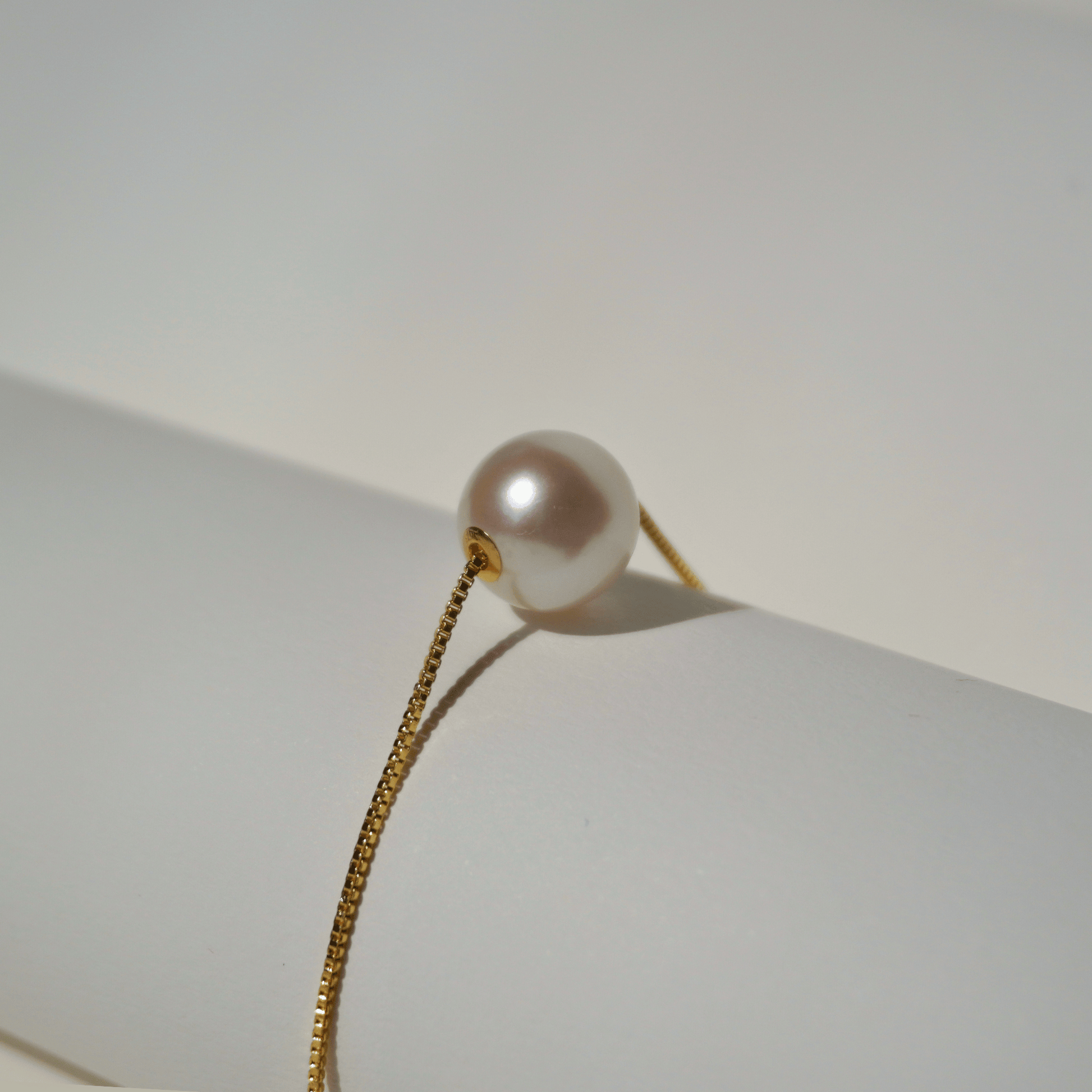 natural freshwater pearl, purple pearl bead, white pearl bead, round pearl for jewelry, lustrous pearl, heirloom jewelry material, pearl DIY accessory, organic pearl bead, long-lasting jewelry component_4